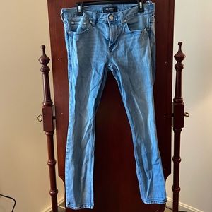 31x30 Skinny Jean
